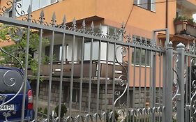 Апартамент За Гости 